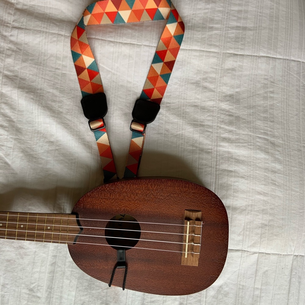 Ukulele adjustable strap